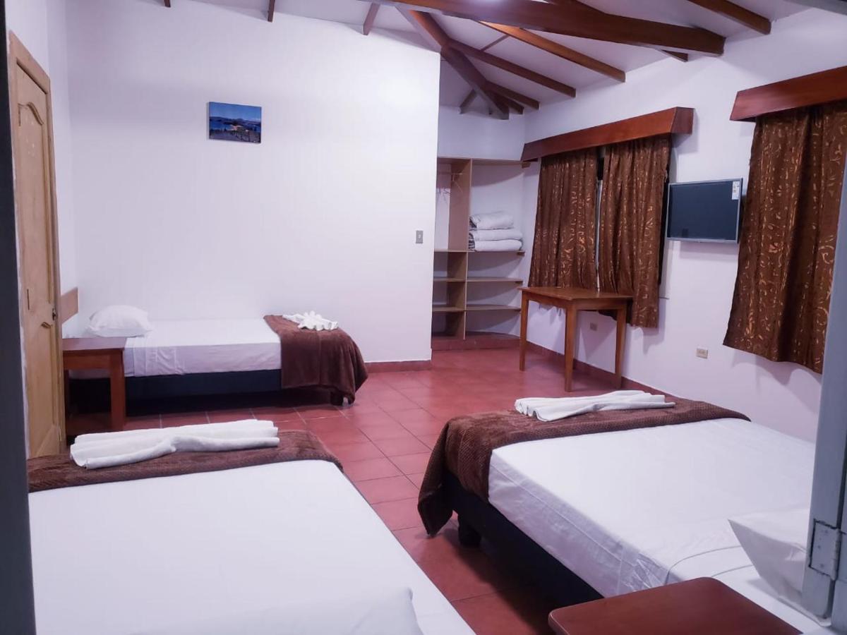 Hotel Crossman Puerto Ayora  Εξωτερικό φωτογραφία