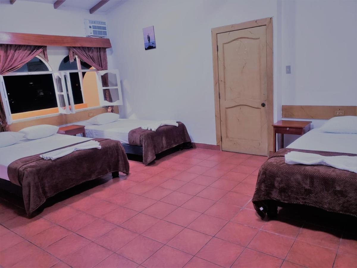 Hotel Crossman Puerto Ayora  Εξωτερικό φωτογραφία