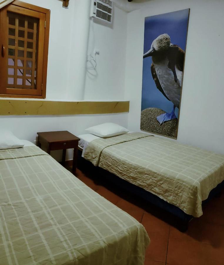 Hotel Crossman Puerto Ayora  Εξωτερικό φωτογραφία