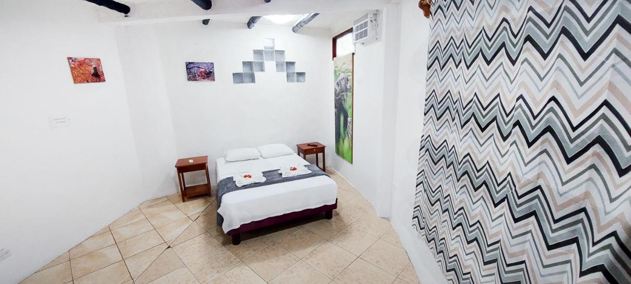 Hotel Crossman Puerto Ayora  Εξωτερικό φωτογραφία