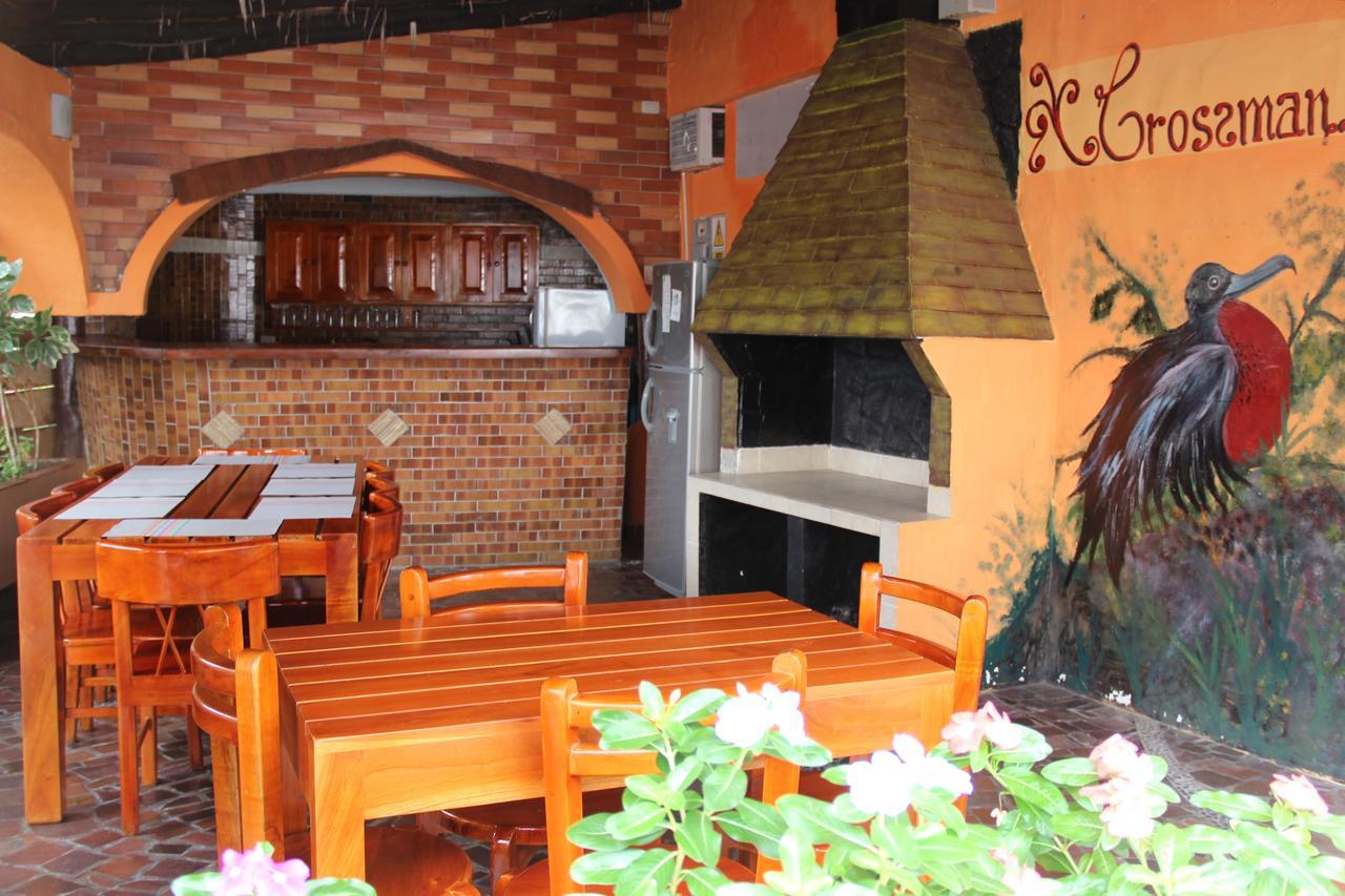 Hotel Crossman Puerto Ayora  Εξωτερικό φωτογραφία