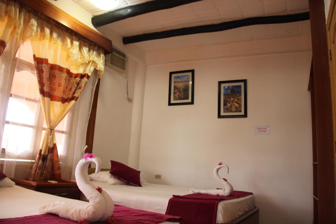 Hotel Crossman Puerto Ayora  Εξωτερικό φωτογραφία