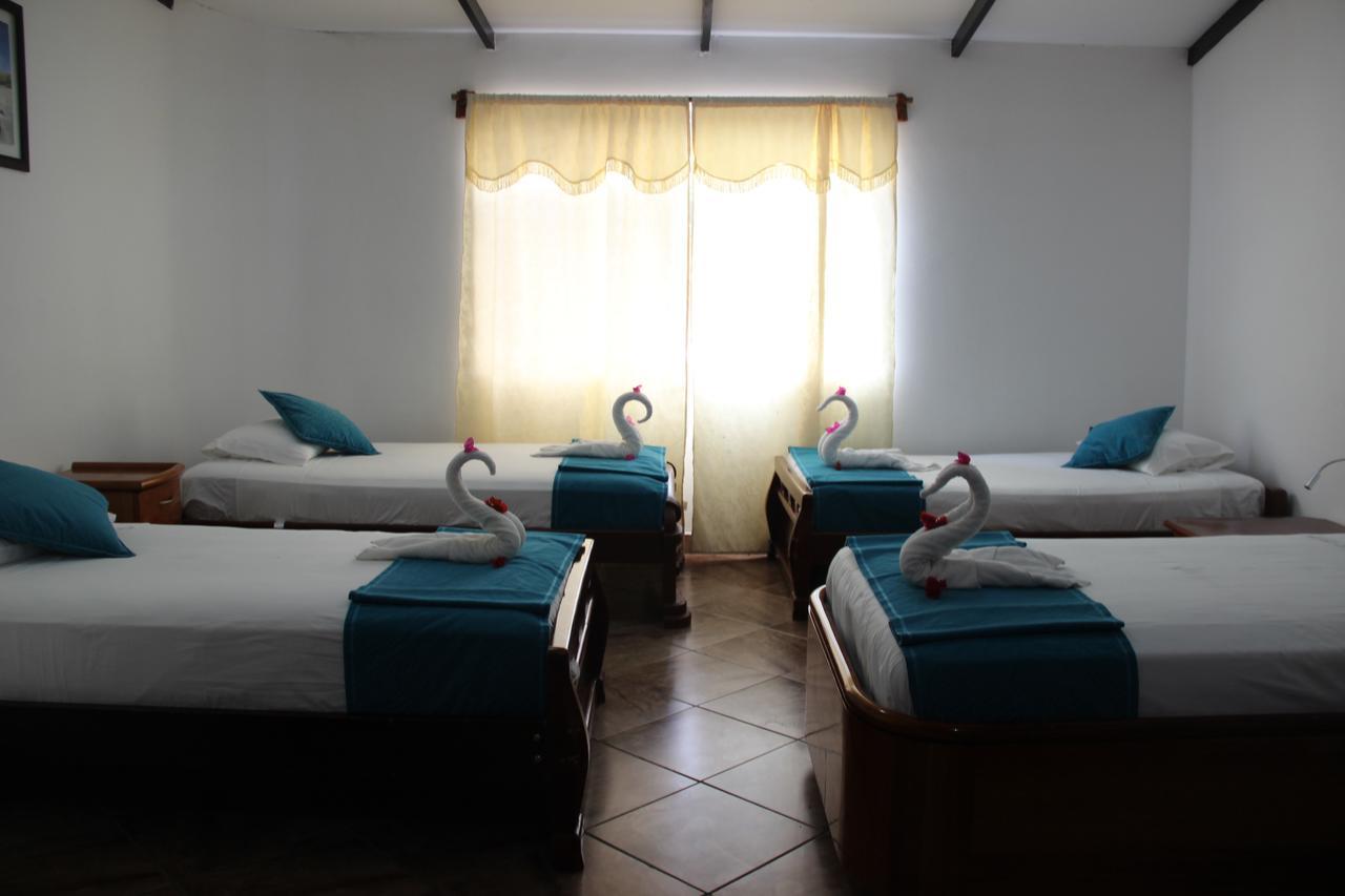 Hotel Crossman Puerto Ayora  Εξωτερικό φωτογραφία