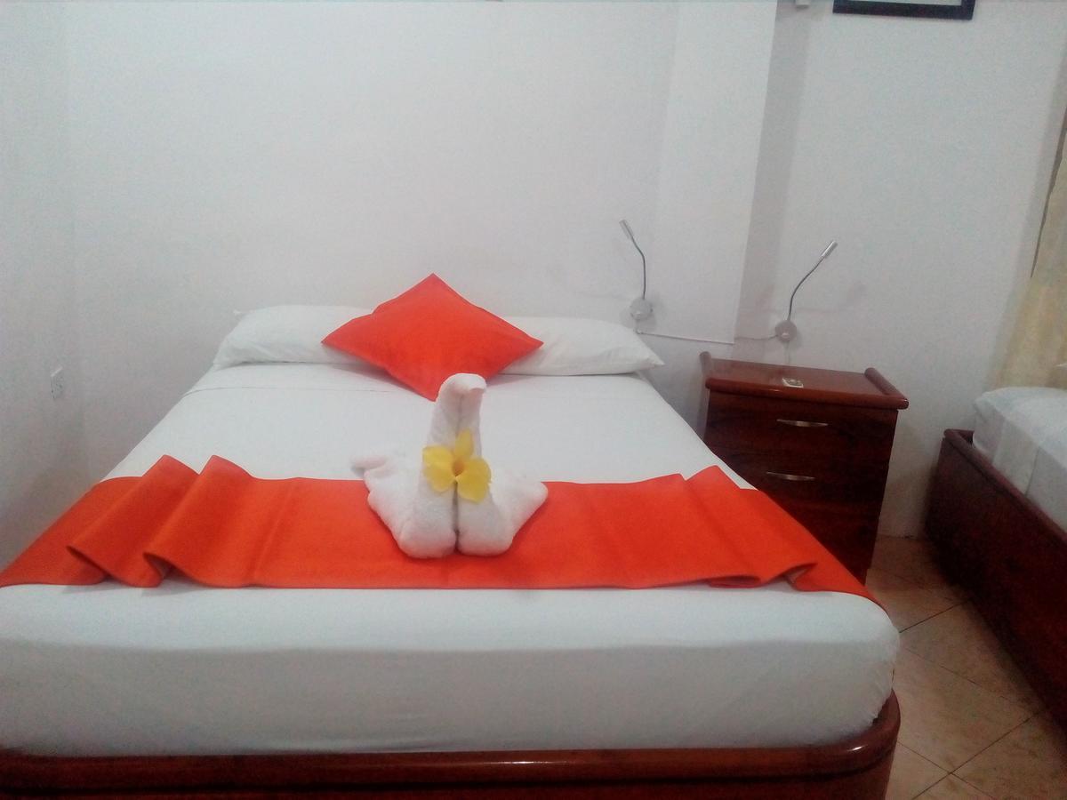 Hotel Crossman Puerto Ayora  Εξωτερικό φωτογραφία