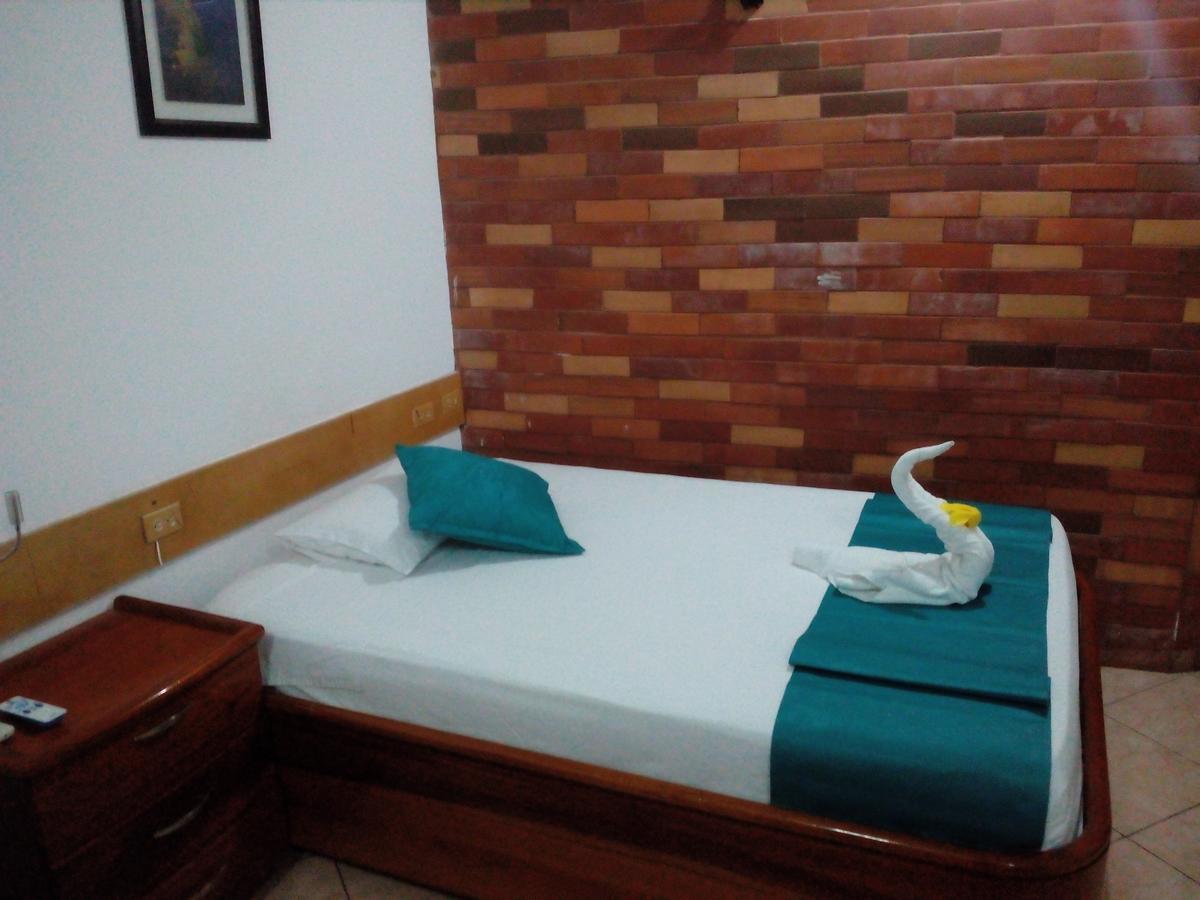 Hotel Crossman Puerto Ayora  Εξωτερικό φωτογραφία